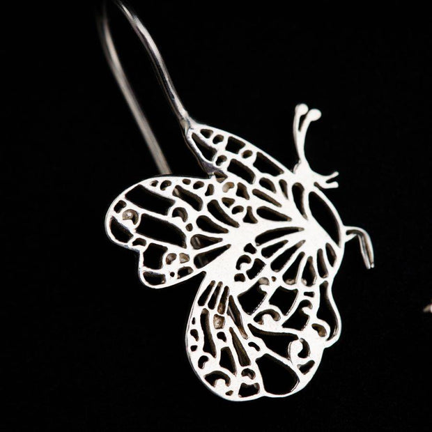 Lukachupi Titli Elegantes Silver Ohrringe für stilvollen Look