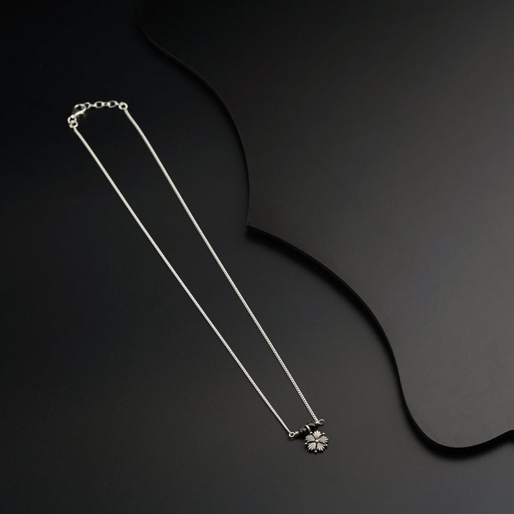 Elegance in Silver: Jaswandi Mangalsutra Chain