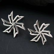 Eleganter Prajakta-Essanat für stilvolle Akzente